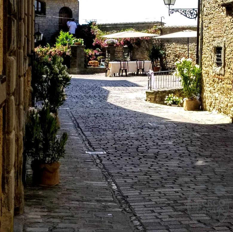 Gestione Ristorante con Bar, Tabaccheria e Mini-Market – Monte Santa Maria Tiberina (PG)