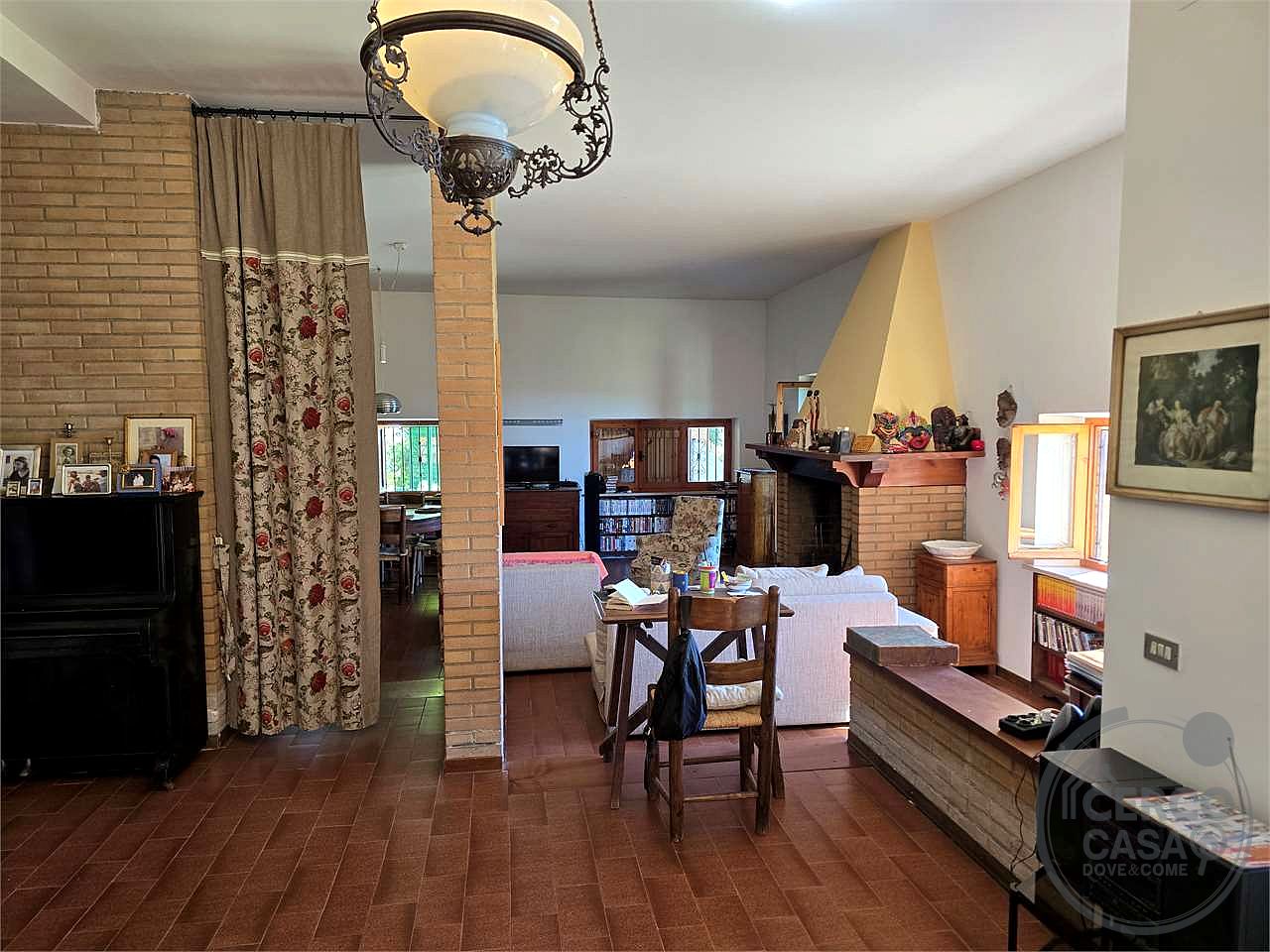 Casolare in pietra panoramico