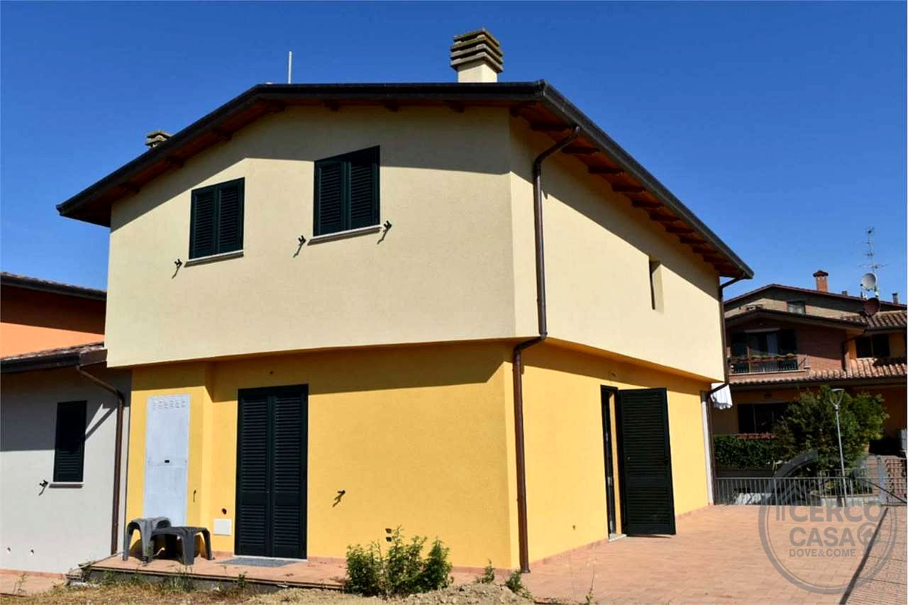 porzione di trifamiliare nuova