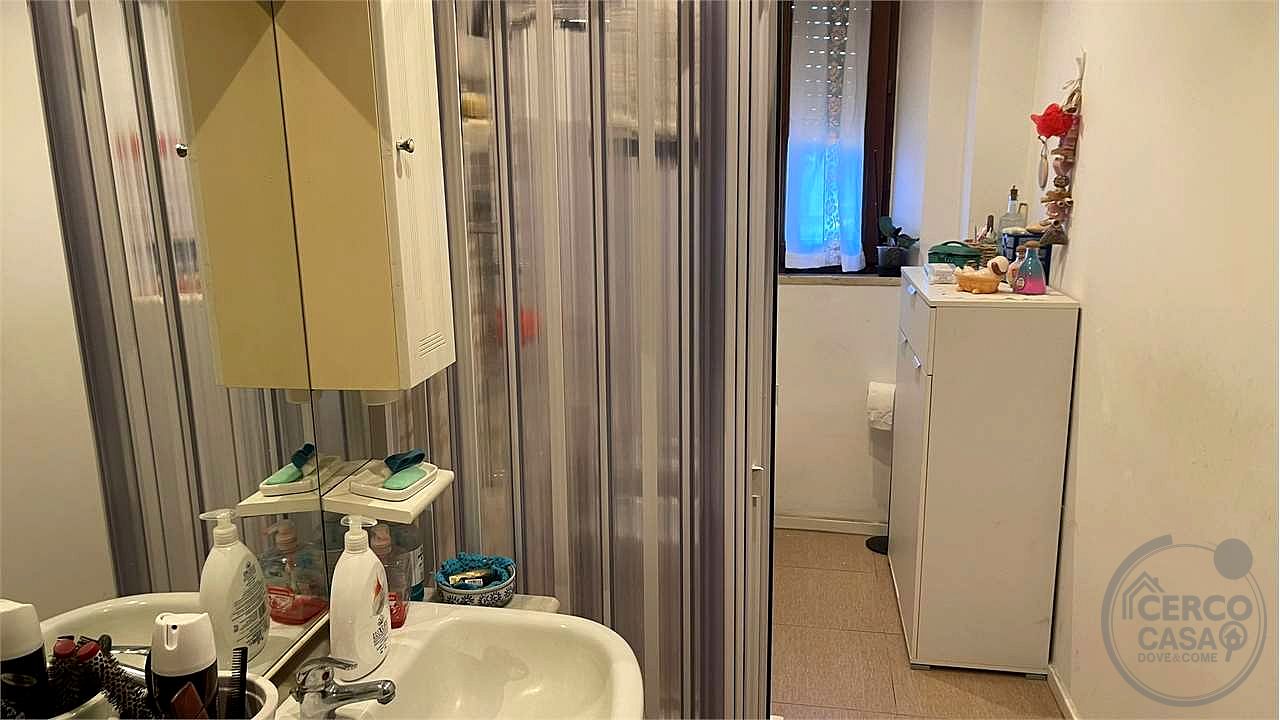 ZONA PREPO Casa singola con due appartamenti e ampio terreno privato