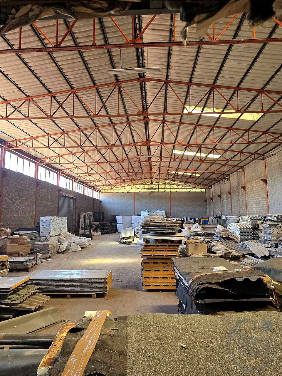 Porzione di capannone Resina (PG)
