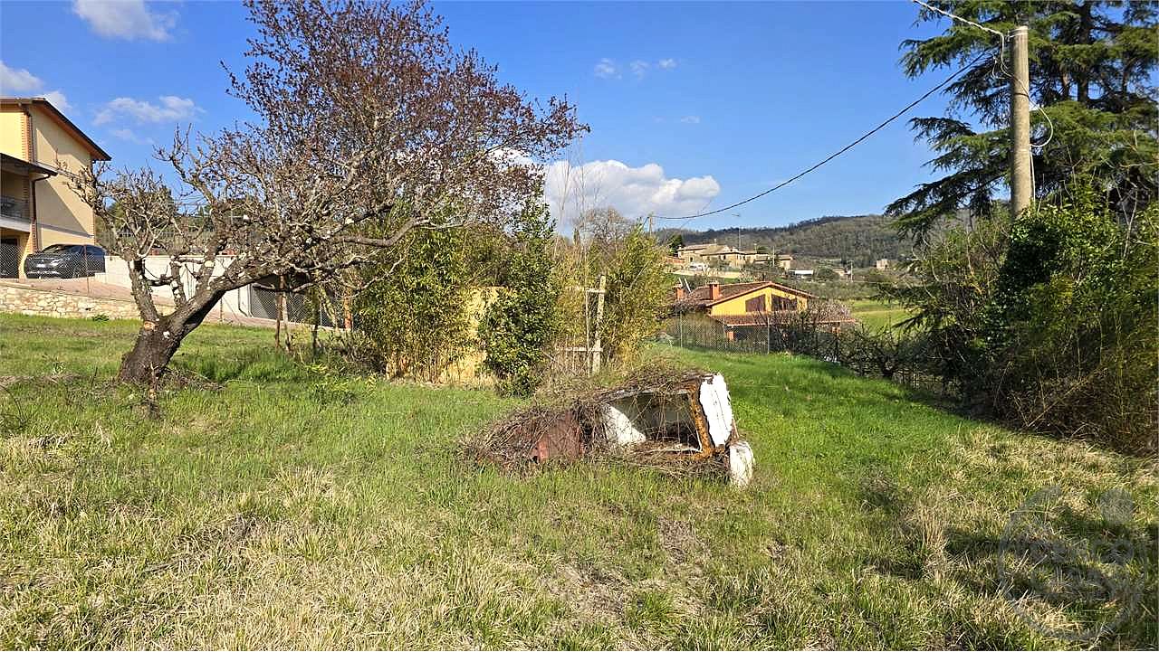 Terreno edificabile in vendita a Canneto Perugia