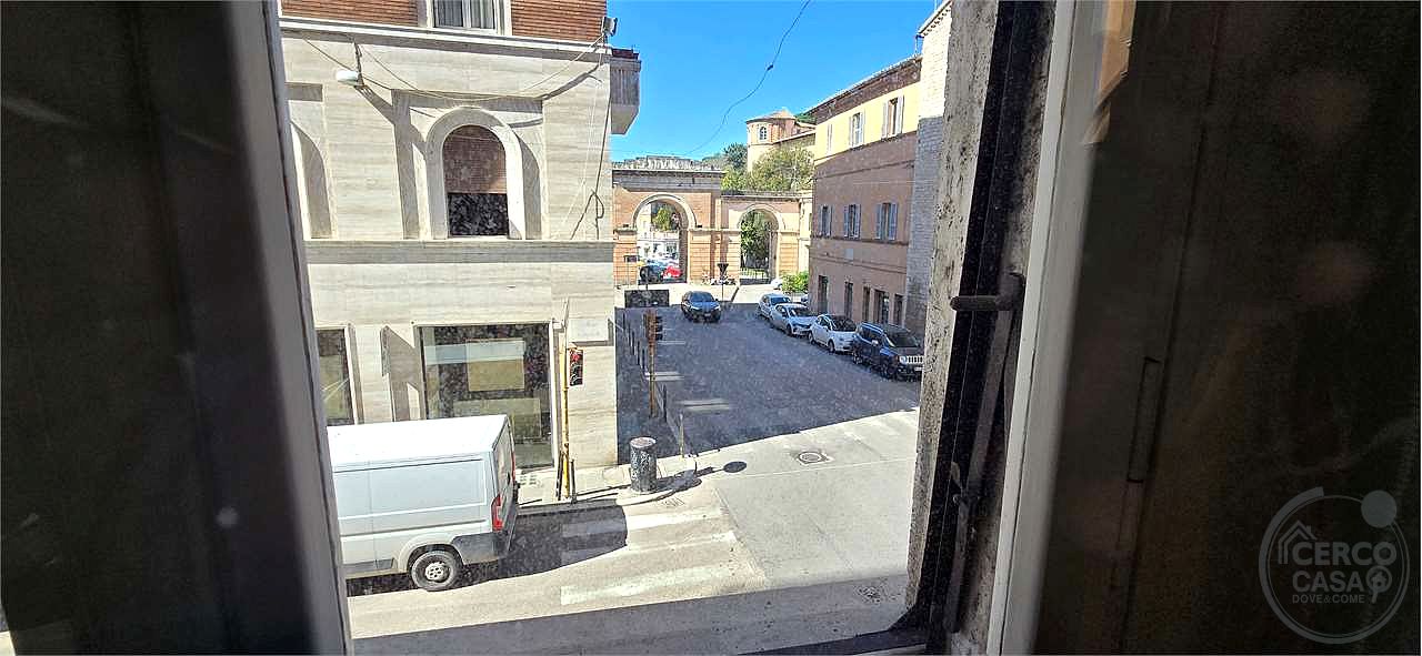 Prestigioso ufficio in locazione centro storico PG