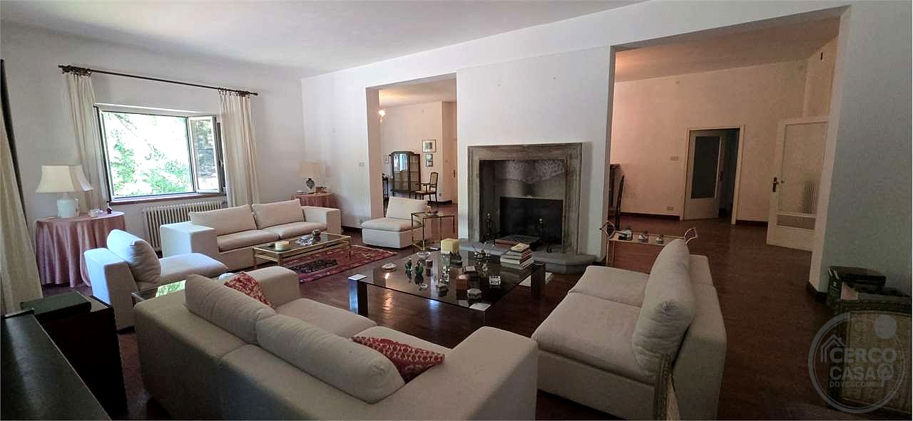 MARSCIANO (PG) VILLA SIGNORILE CON PARCO PRIVATO E VISTA PANORAMICA - GRANDE POTENZIALE