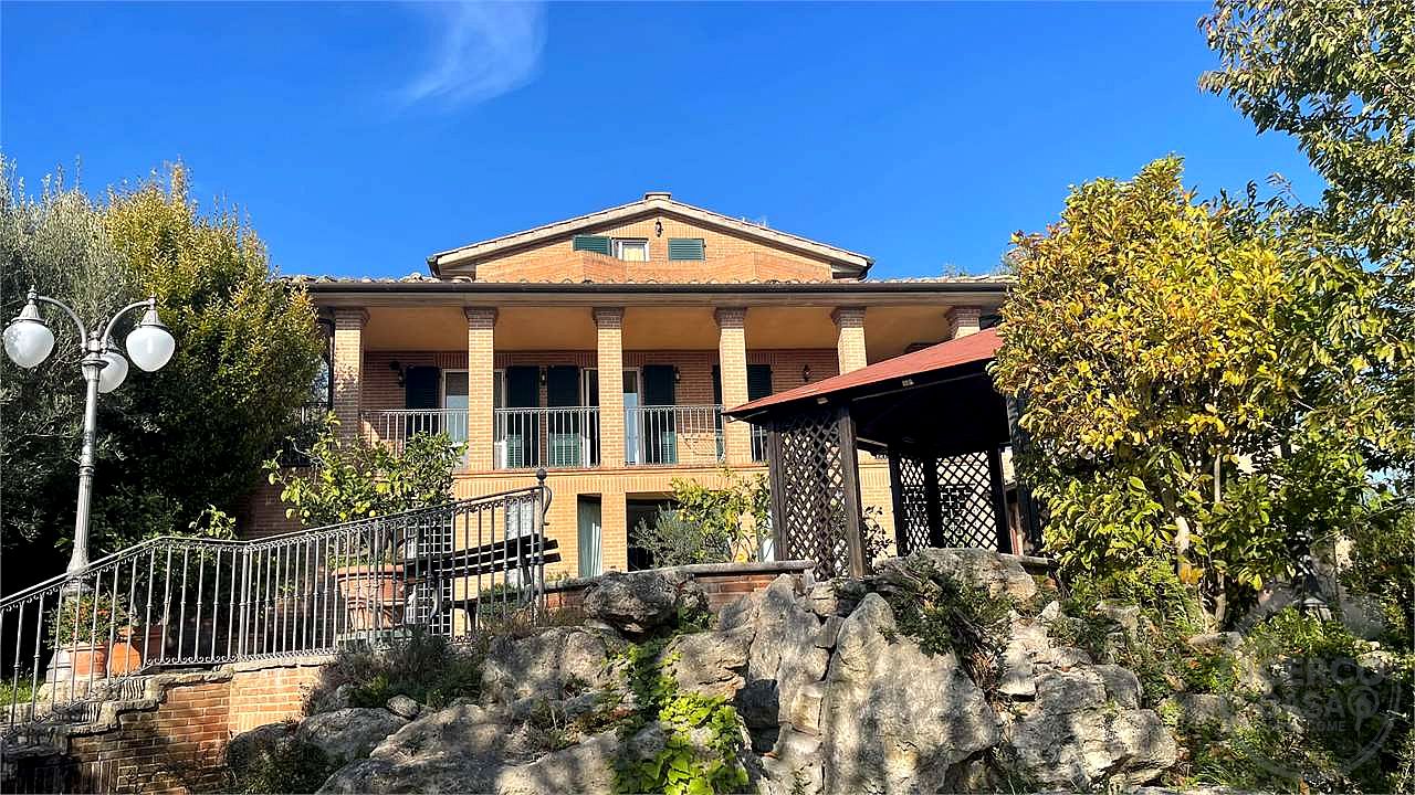 Villa di prestigio a Corciano