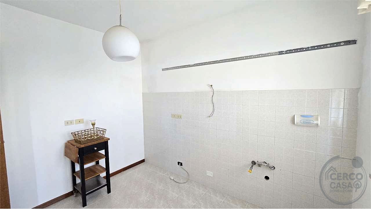 VILLETTA A SCHIERA CON TAVERNA, MANSARDA, GIARDINO E TERRAZZO – LACUGNANO, PERUGIA