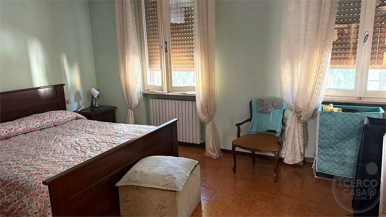 Abitazione su due livelli con soffitta e terrazzini