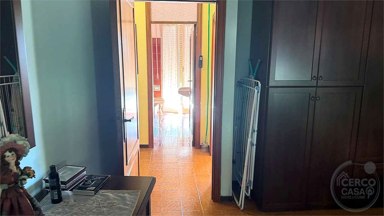 Abitazione su due livelli con soffitta e terrazzini