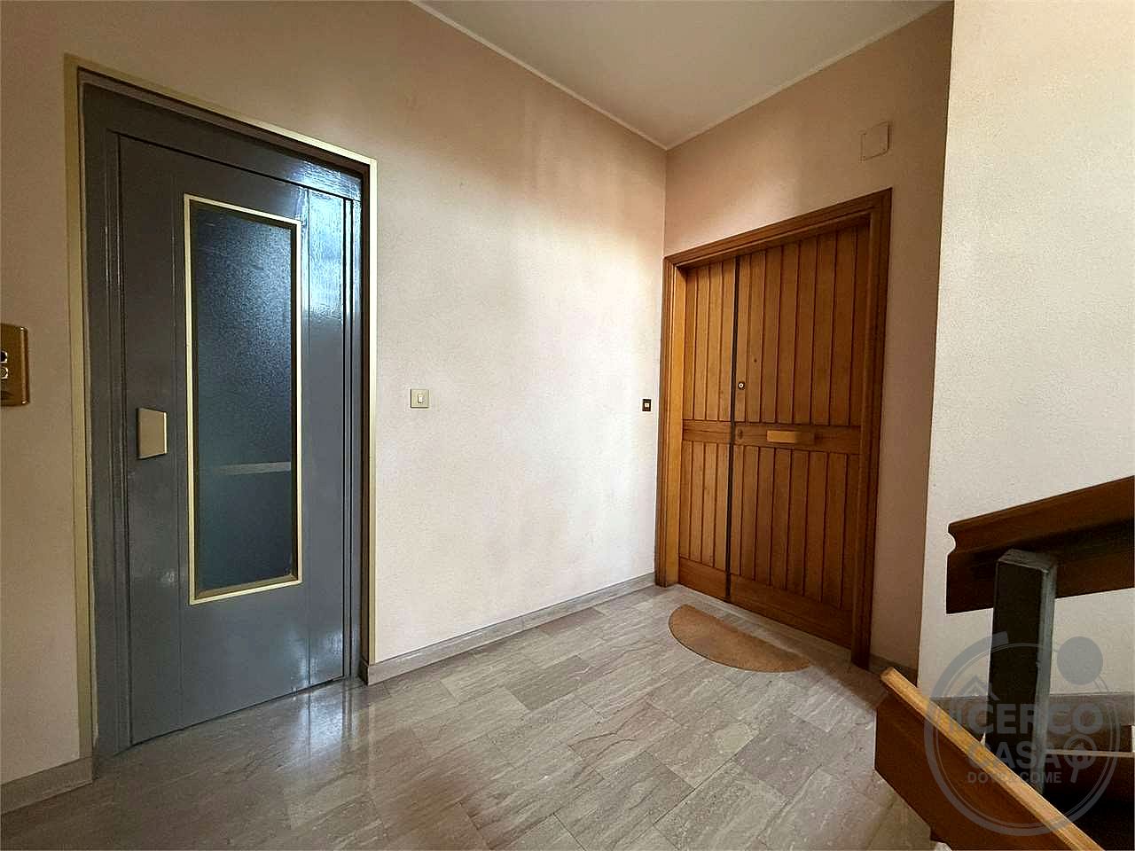Vendesi Appartamento