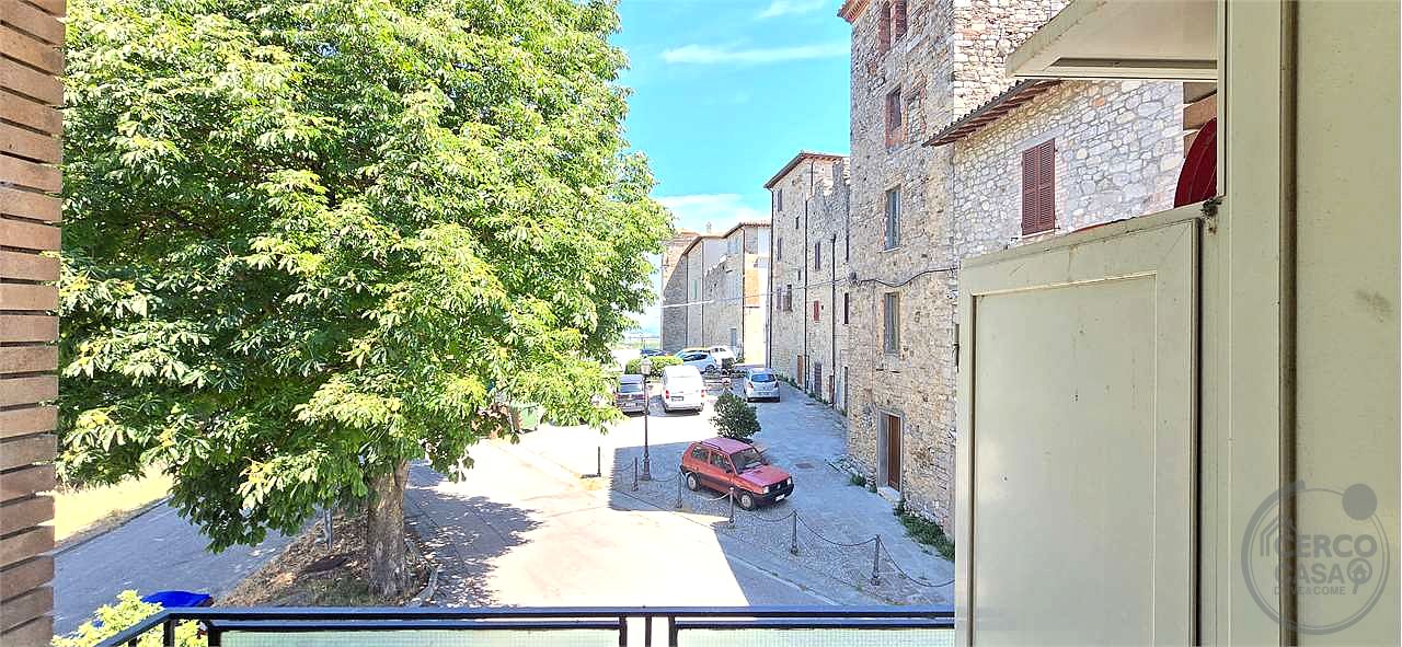 FRATTA TODINA (PG) – PALAZZINA CIELO-TERRA