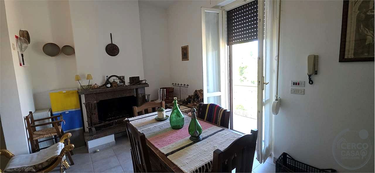 CASA CIELO-TERRA RISTRUTTURATA CON GIARDINO PRIVATO