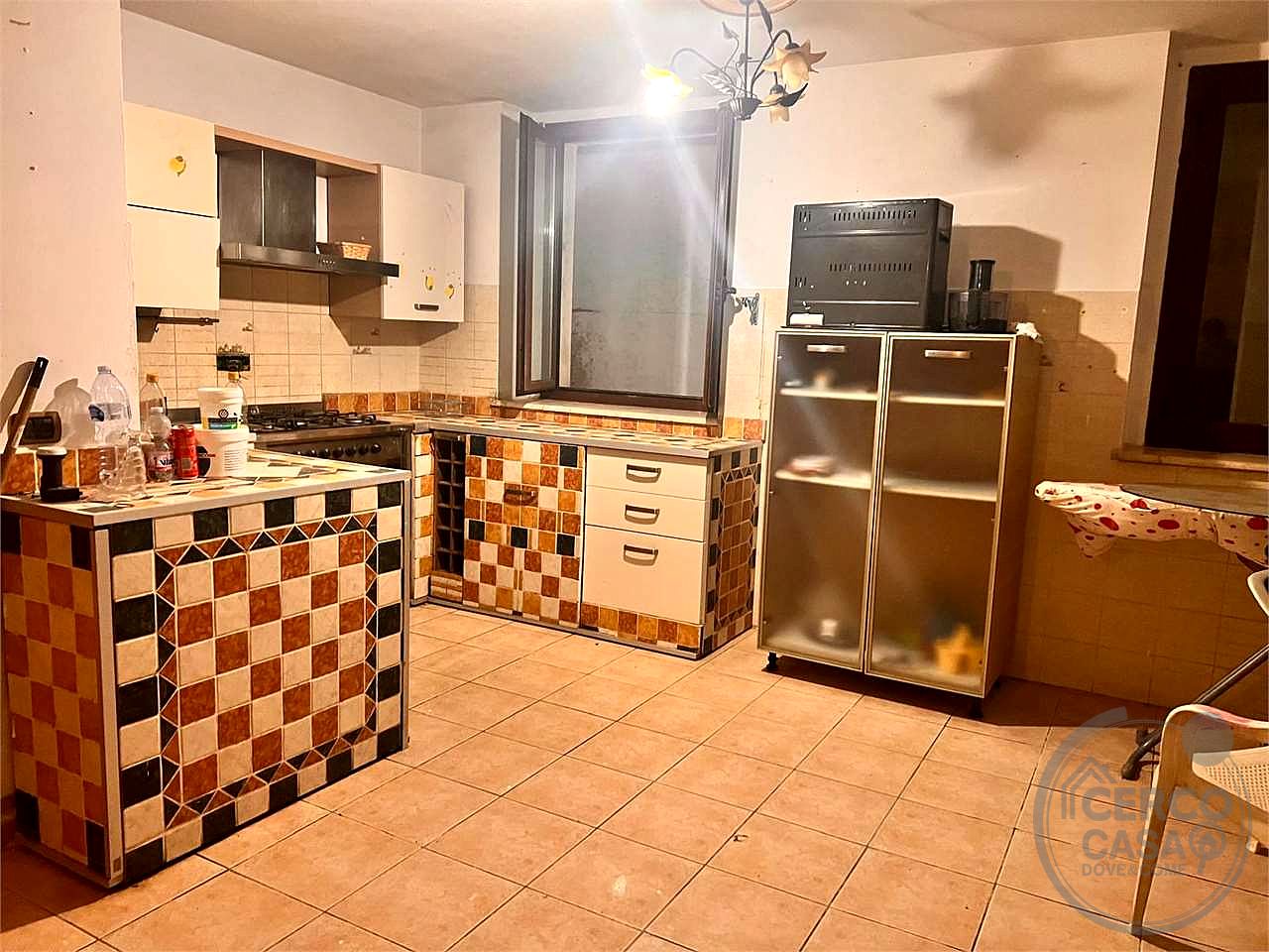 VILLETTA SINGOLA PANORAMICA CON 880 MQ DI TERRENO – MAGIONE