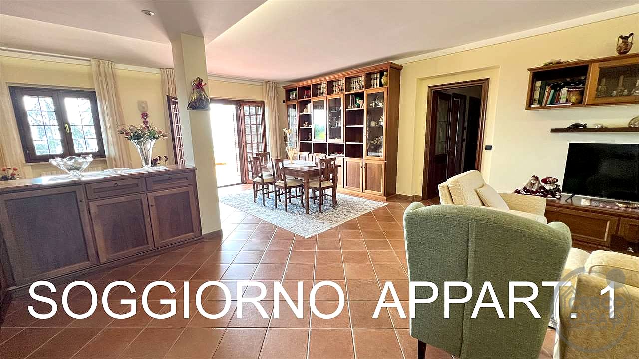 Villa Trifamiliare in Vendita a Perugia (PG)