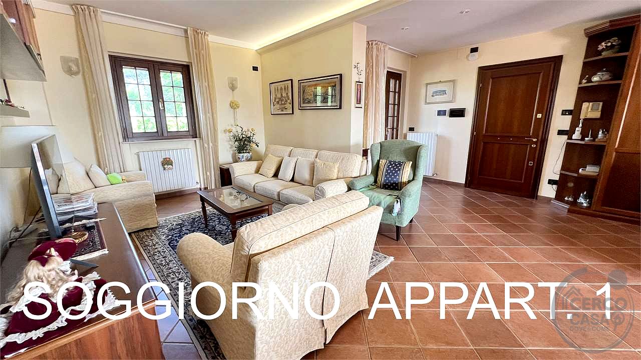 Villa Trifamiliare in Vendita a Perugia (PG)