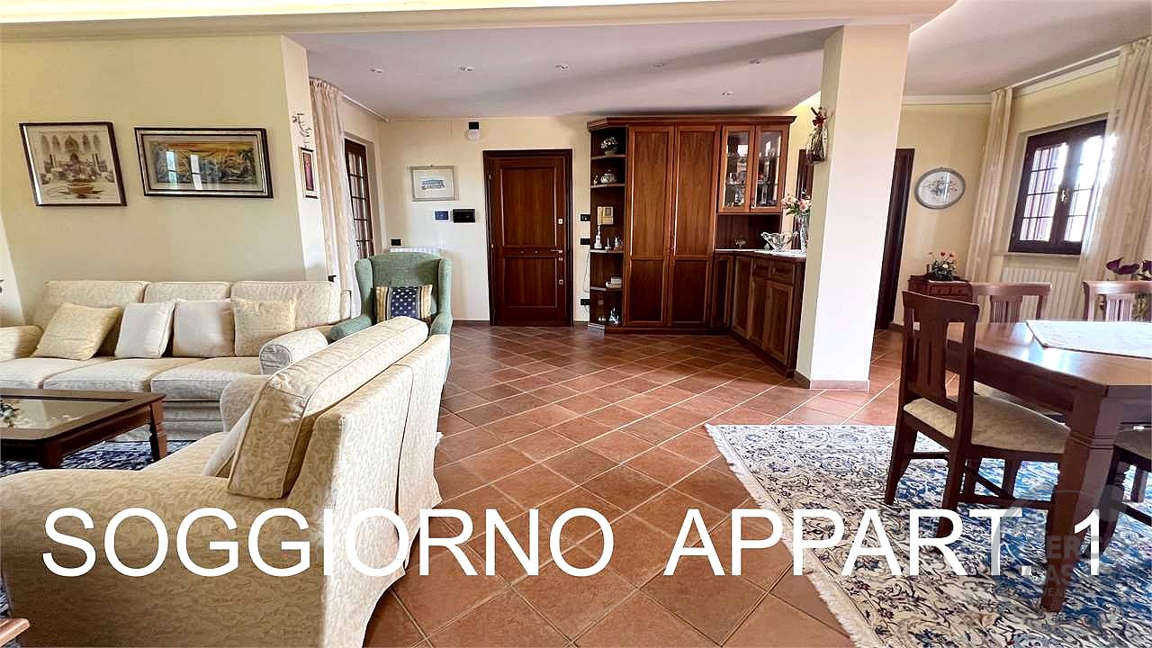 Villa Trifamiliare in Vendita a Perugia (PG)