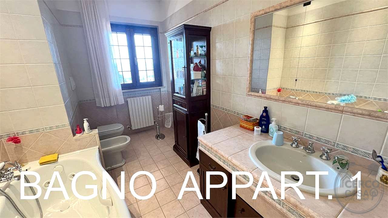 Villa Trifamiliare in Vendita a Perugia (PG)