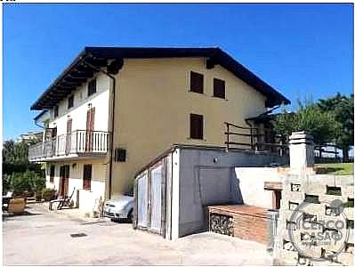 VILLA VENDITA PERUGIA MONTE TEZIO · foto 32