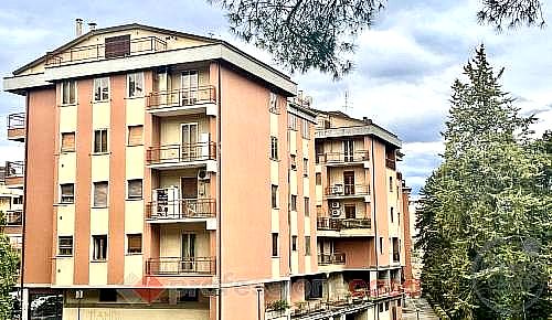QUADRILOCALE VENDITA MAGIONE · foto 17