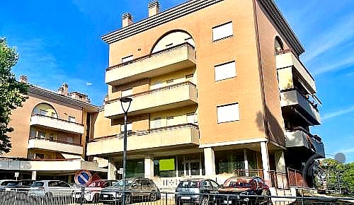QUADRILOCALE VENDITA MAGIONE · foto 21