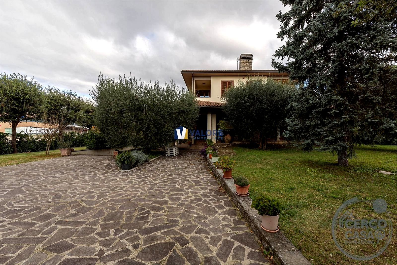 VILLA VENDITA ASSISI SANTA MARIA DEGLI ANGELI
