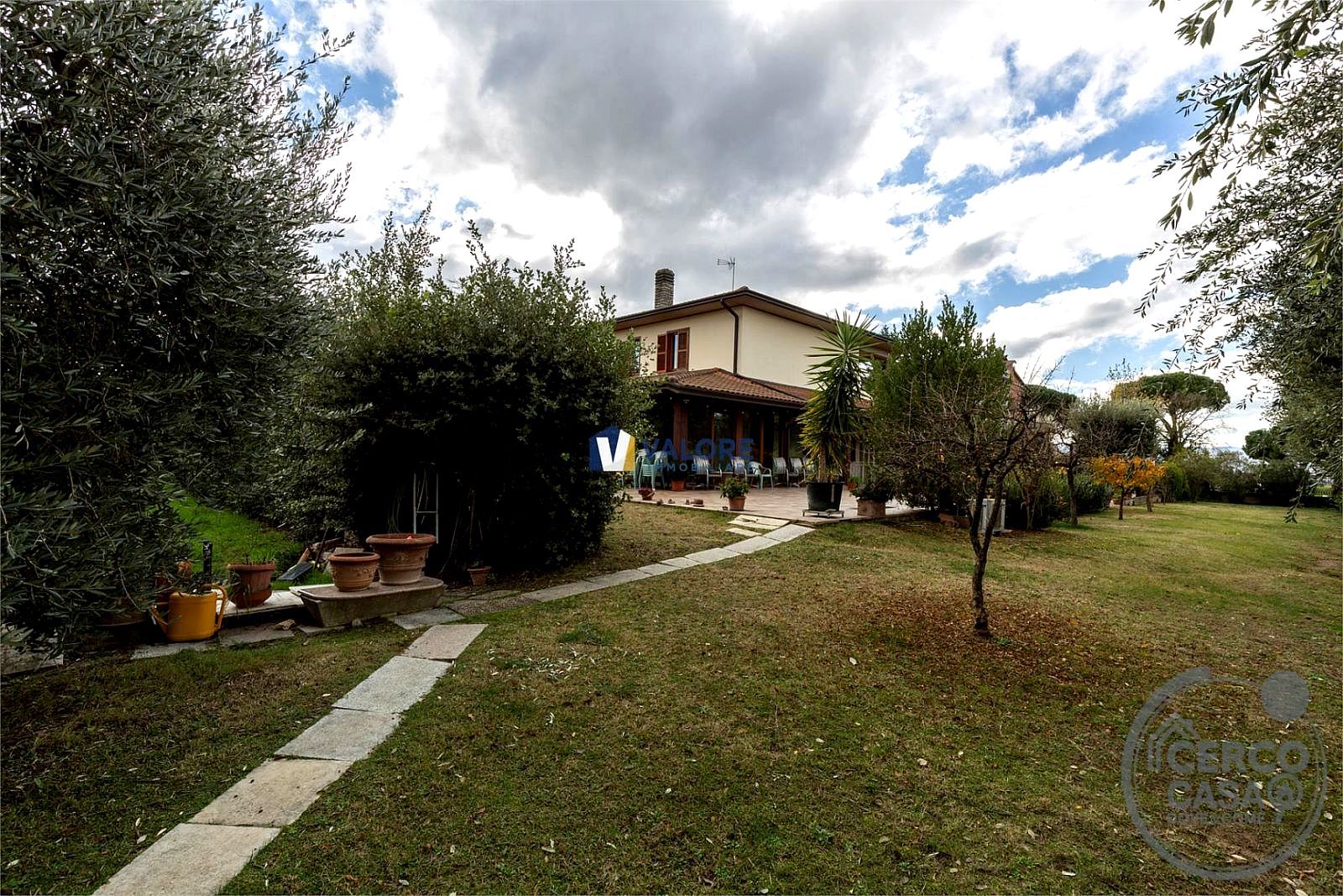 VILLA VENDITA ASSISI SANTA MARIA DEGLI ANGELI · foto 2