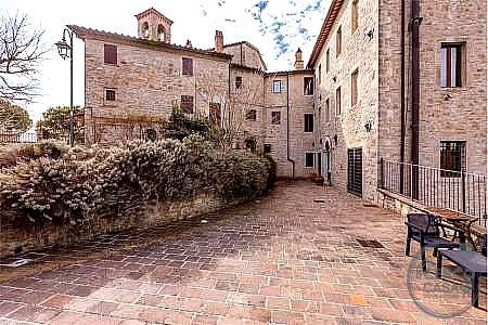 APPARTAMENTO VENDITA TODI · foto 24