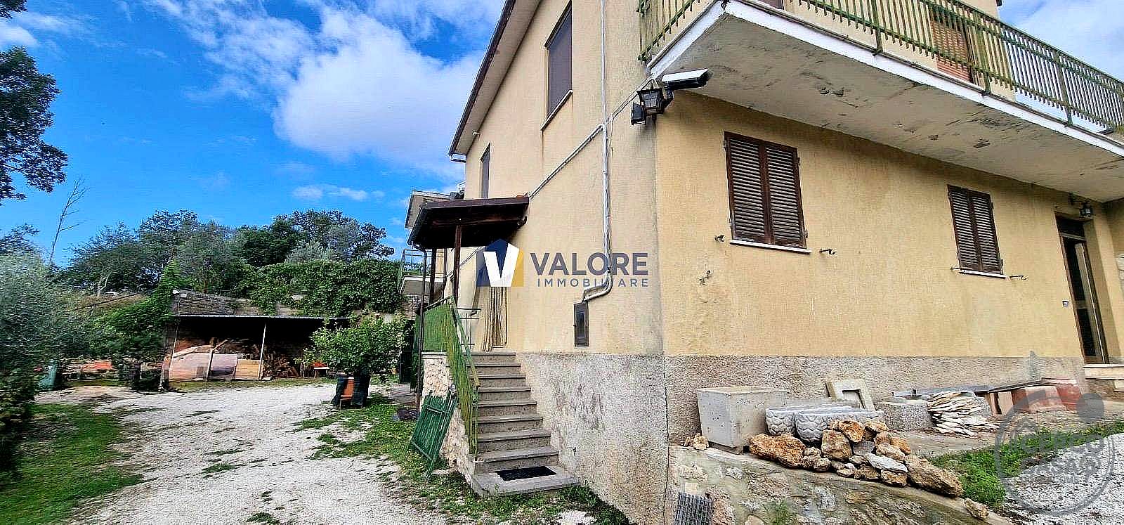CASA INDIPENDENTE VENDITA MASSA MARTANA