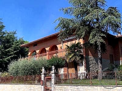 CASA INDIPENDENTE VENDITA MASSA MARTANA · foto 34