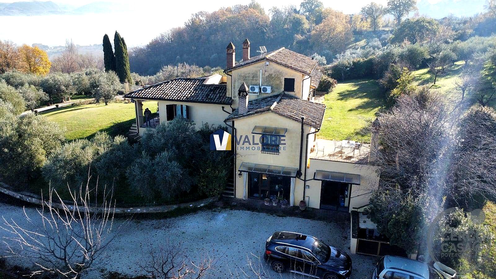 VILLA VENDITA CANNARA