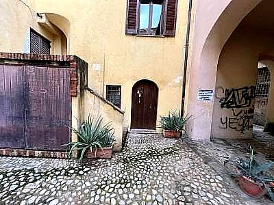 UFFICIO AFFITTO TERNI CENTRO STORICO · foto 16
